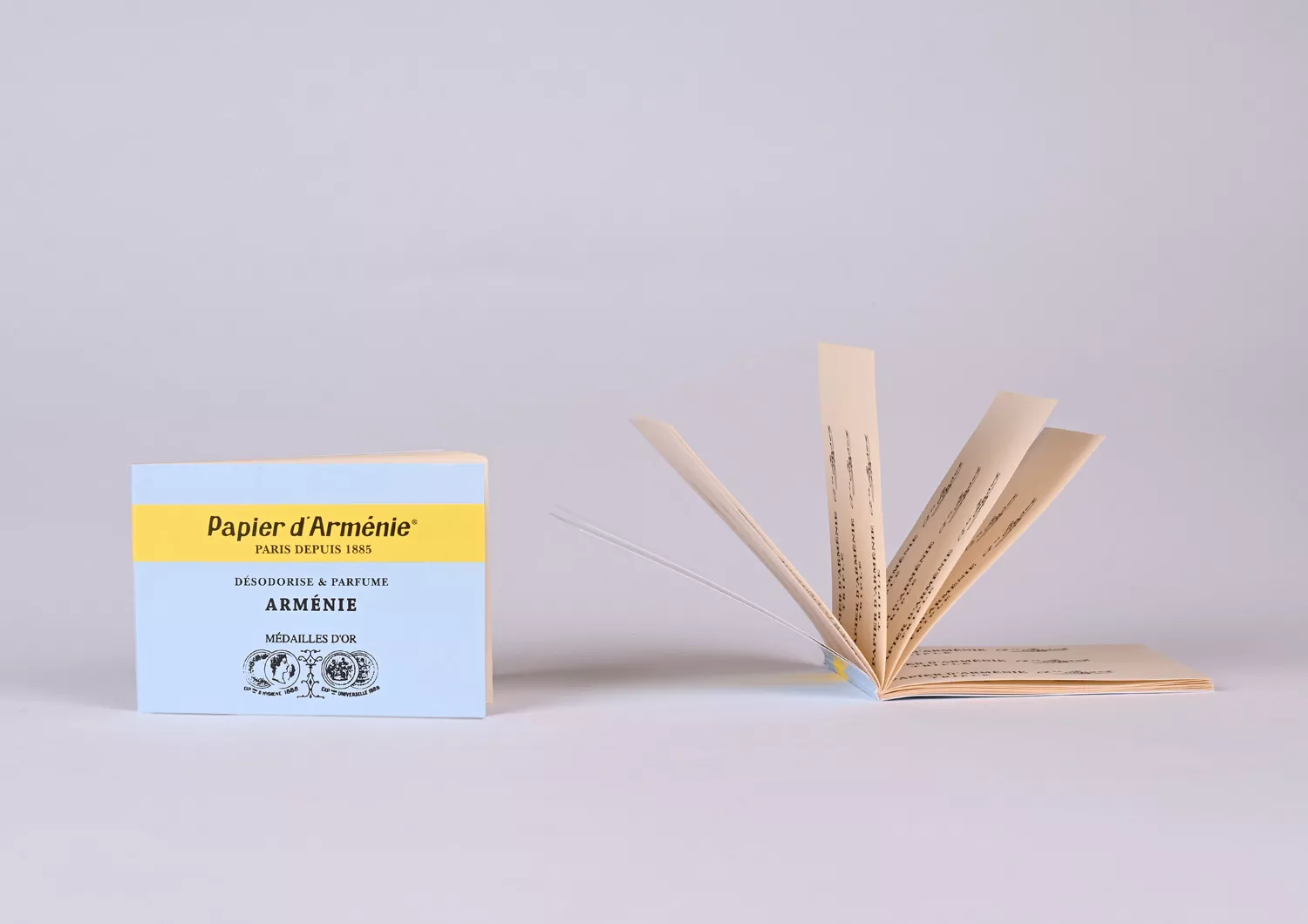 Papier d’Arménie® Arménie – naturalny papier kadzidłowy w karneciku i paski do perfumowania wnętrz