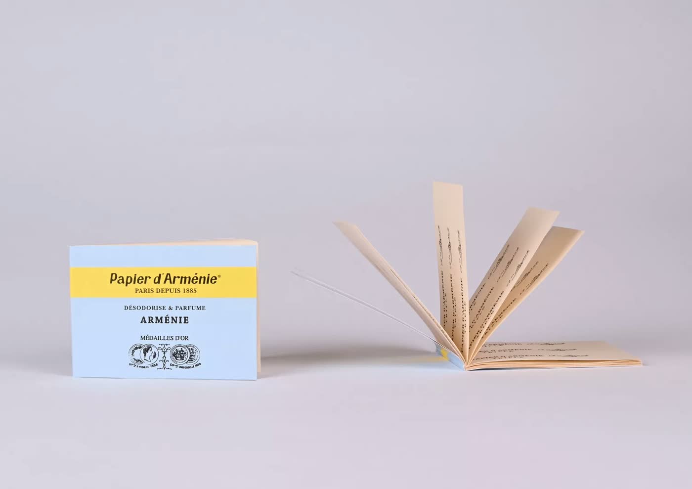 Papier d’Arménie® Arménie – naturalny papier kadzidłowy w karneciku i paski do perfumowania wnętrz