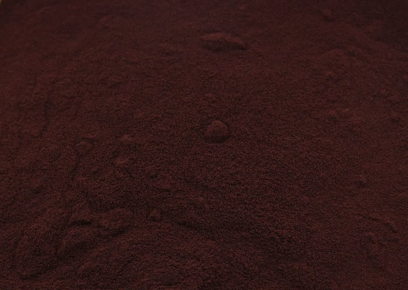 Lunderland suszona krew wołowa 250 g - jak wygląda produkt w środku