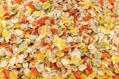 Lunderland mix warzywno-zbożowy płatki 1 kg - zbliżenie zawartości produktu